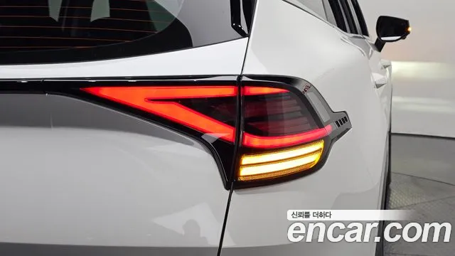 Kia Sportage 2022 thumb 2