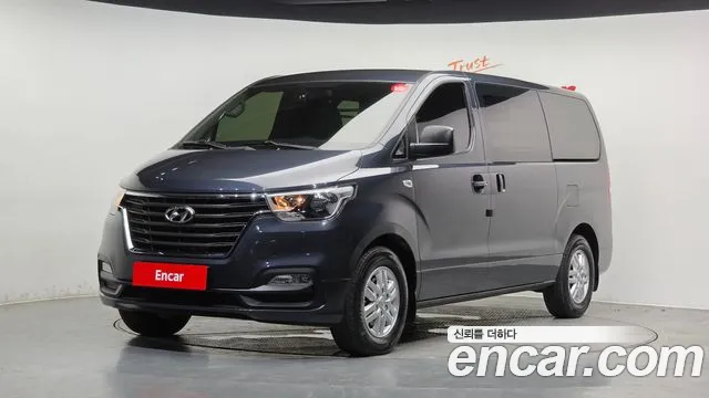 Hyundai Staria 2018 thumb 12