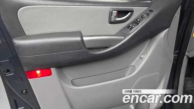 Hyundai Staria 2018 thumb 9
