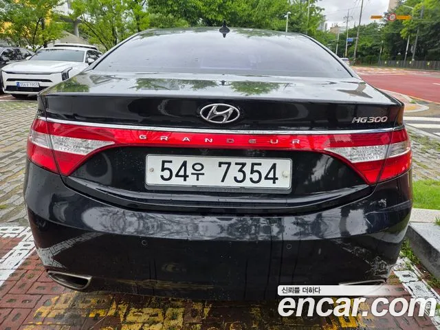 Hyundai Grandeur 2012 thumb 9