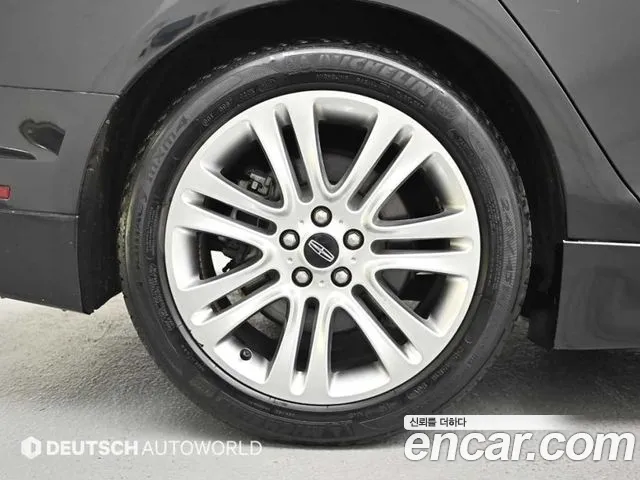 Lincoln MKZ 2014 thumb 8