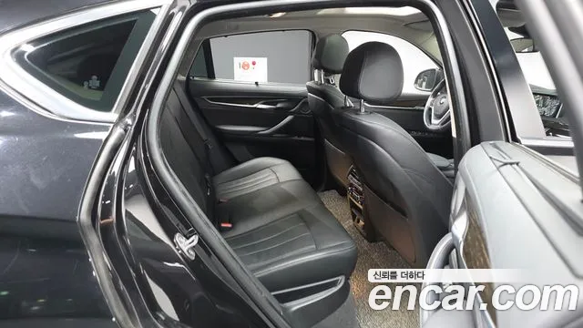 BMW X6 2017 thumb 6