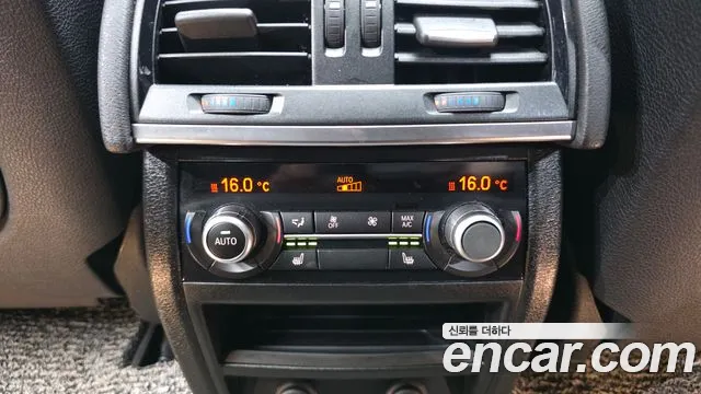 BMW X6 2017 thumb 2