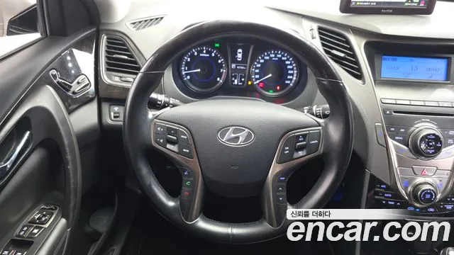 Hyundai Grandeur 2011 thumb 9
