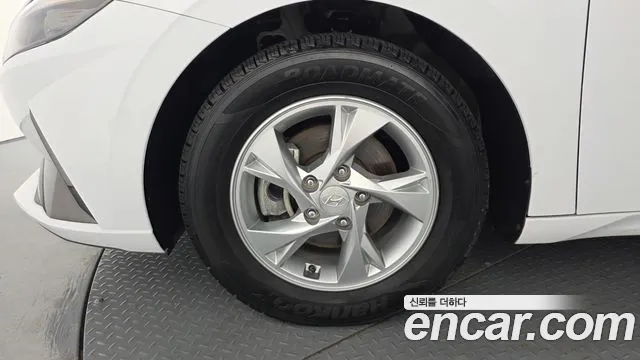 Hyundai Elantra 2021 thumb 11