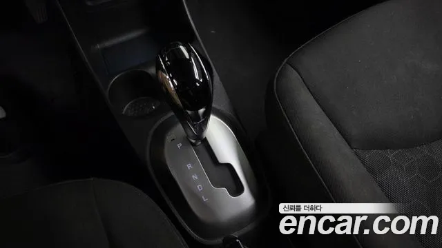 Chevrolet Spark 2017 thumb 8