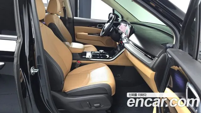 Kia Carnival 2023 thumb 8