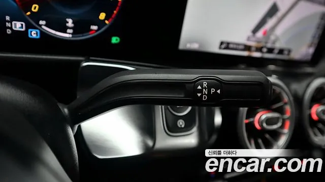 Mercedes-Benz GLB 2021 thumb 5