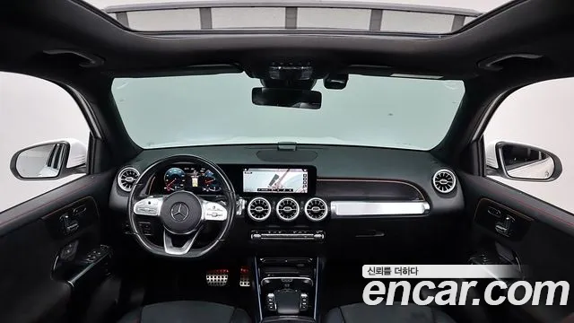 Mercedes-Benz GLB 2021 thumb 4
