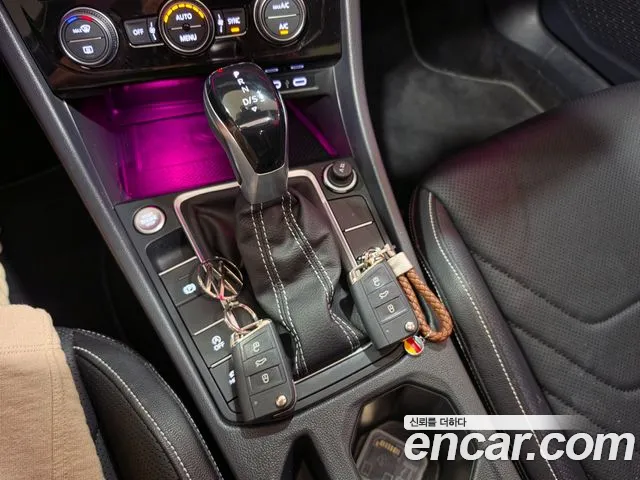 Volkswagen Jetta 2022 thumb 4