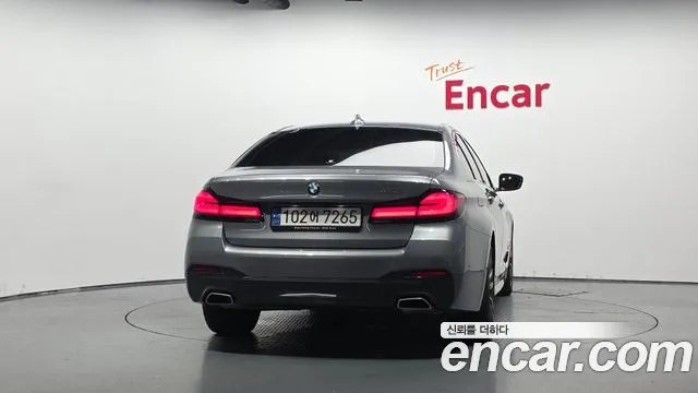 BMW 5 серии 2022 thumb 6