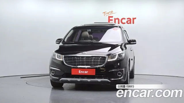 Kia Carnival 2015 thumb 9