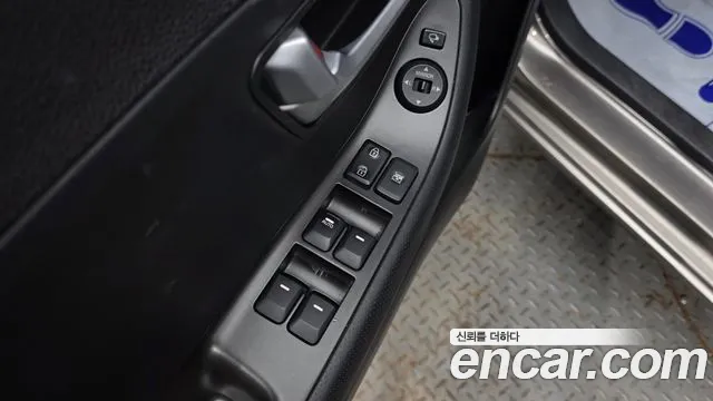 Kia Morning 2015 thumb 10