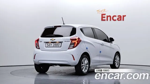 Chevrolet Spark 2019 thumb 9