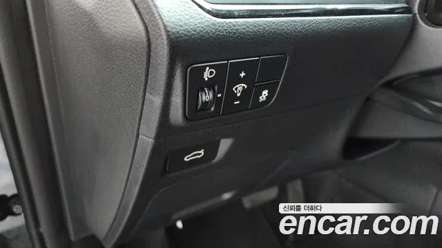 Kia K5 2025 thumb 3