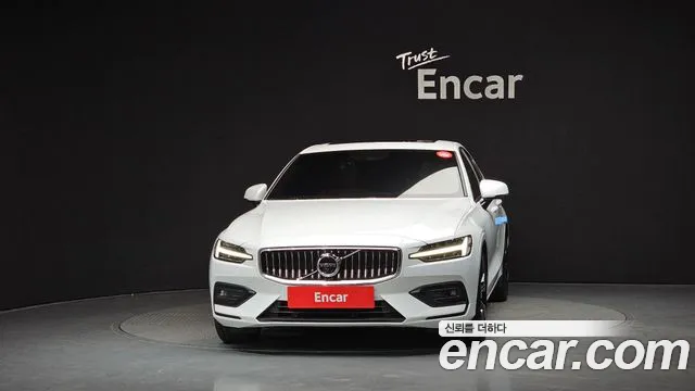 Volvo S60 2021 thumb 7
