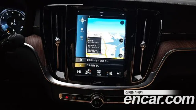 Volvo S60 2021 thumb 9