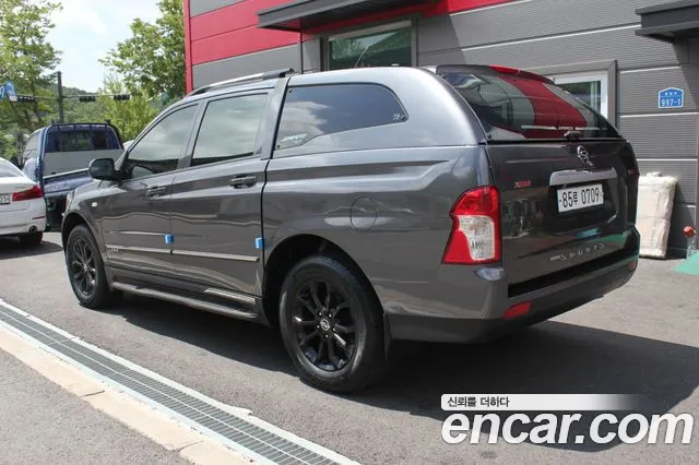 KGM KORANDO 2017 thumb 2