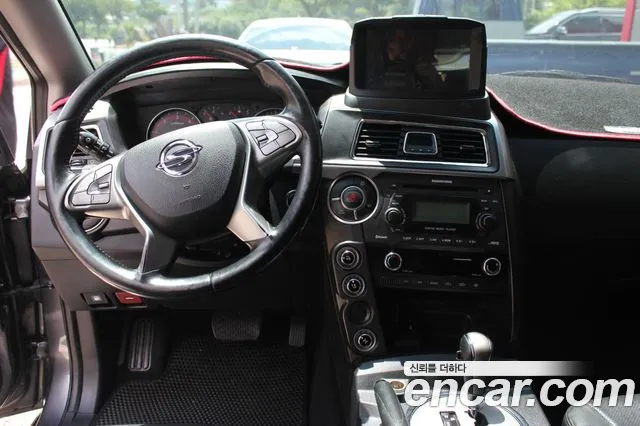 KGM KORANDO 2017 thumb 11