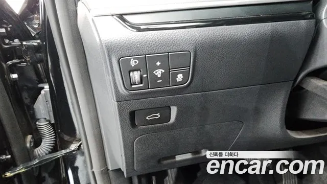 Kia K5 2025 thumb 4