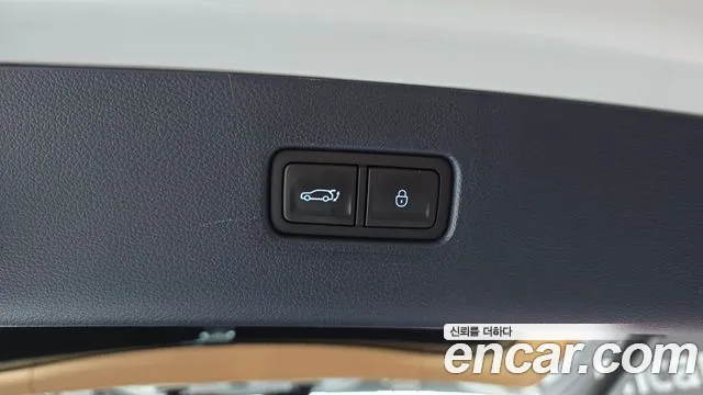 Genesis GV80 2021 thumb 12