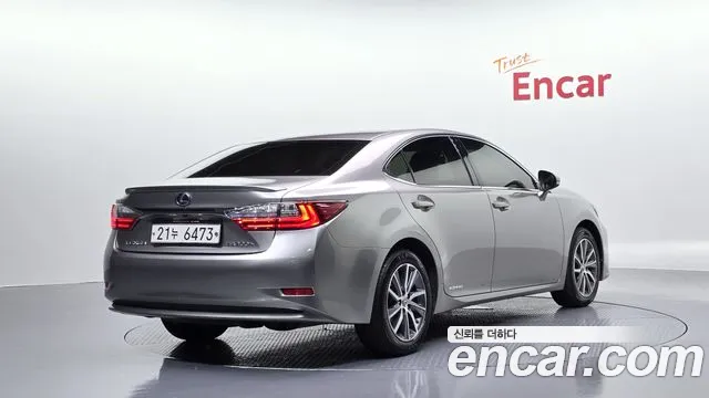 Lexus ES 300h 2018 thumb 7