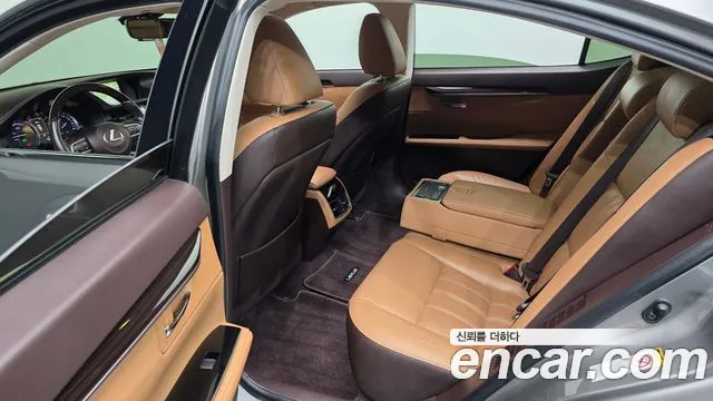Lexus ES 300h 2018 thumb 10