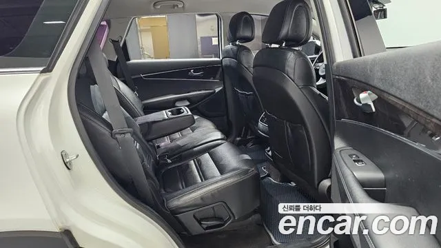 Kia Sorento 2016 thumb 10