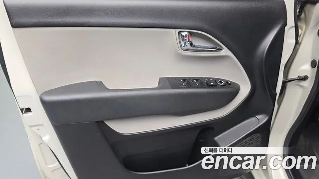 Kia Ray 2013 thumb 4