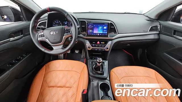 Hyundai AD 2016 thumb 3