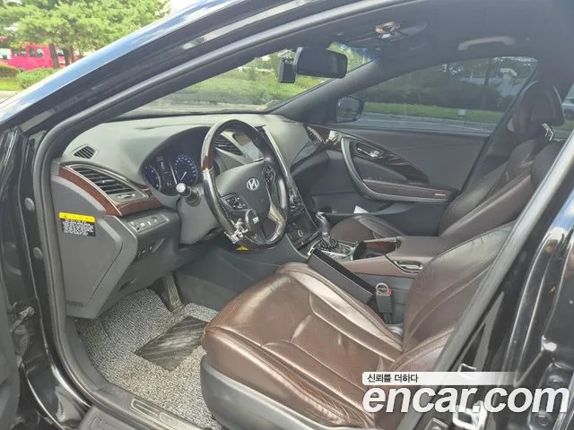 Hyundai Grandeur 2014 thumb 12