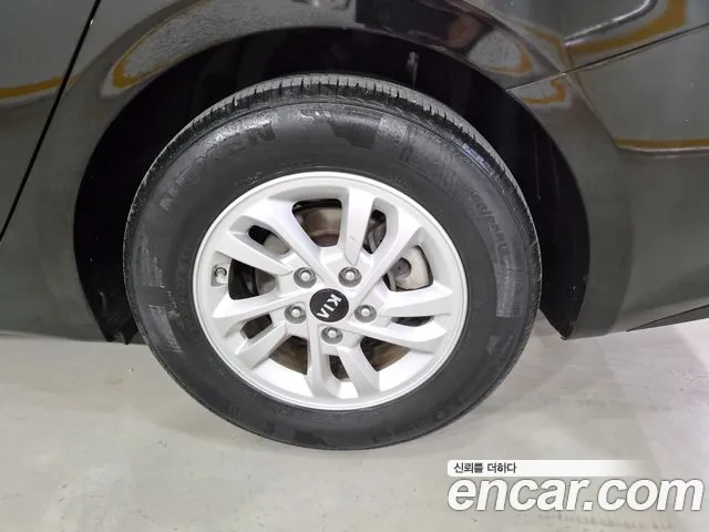 Kia K3 2019 thumb 12