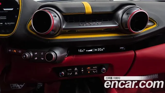 Ferrari 812 2020 thumb 11