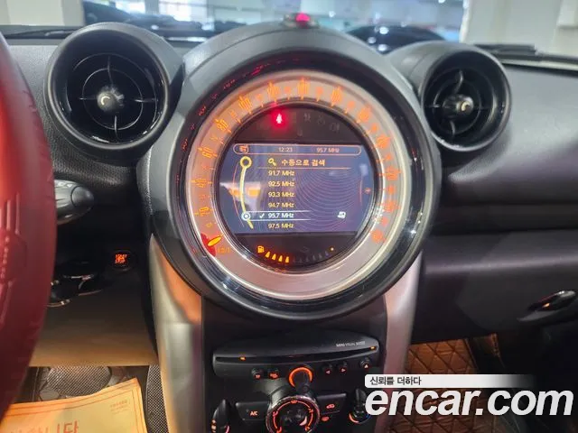 Mini Countryman 2014 thumb 11