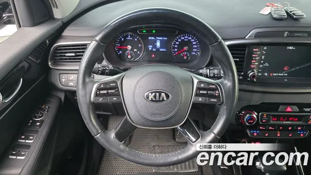 Kia Sorento 2017 thumb 7