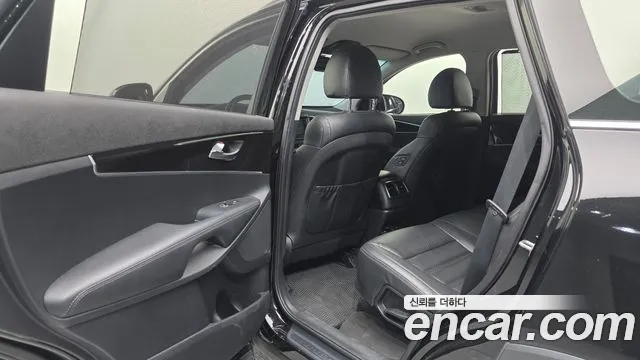 Kia Sorento 2017 thumb 6