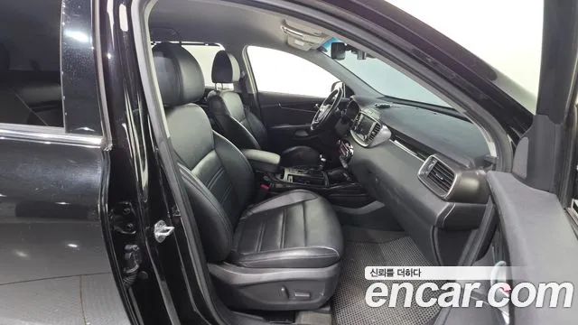Kia Sorento 2017 thumb 5
