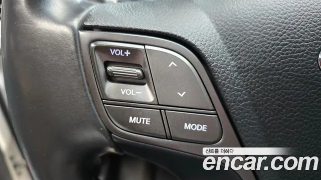Hyundai Santa Fe 2015 thumb 5