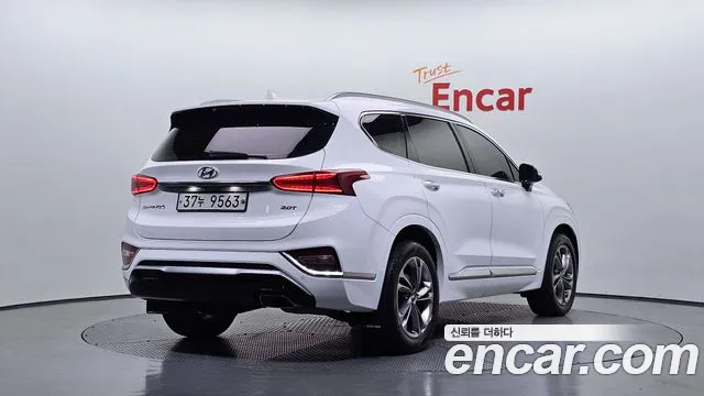 Hyundai Santa Fe 2019 thumb 11
