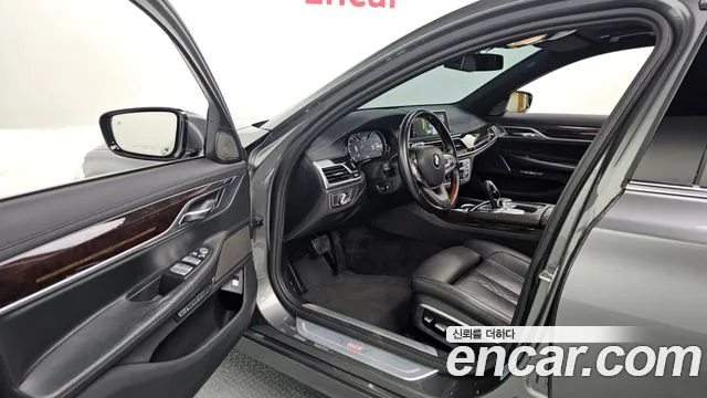 BMW 7 серии 2016 thumb 5