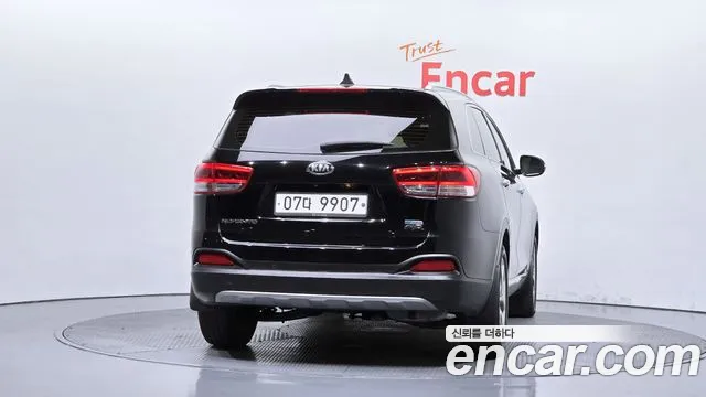 Kia Sorento 2017 thumb 8
