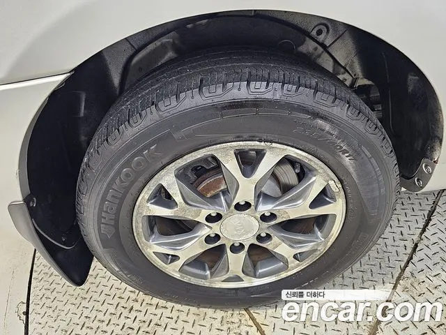 Kia Canival 2014 thumb 8