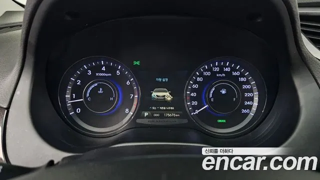 Hyundai Grandeur 2014 thumb 6