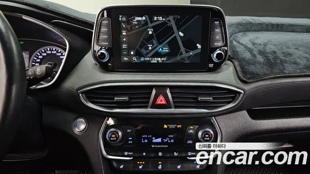 Hyundai Santa Fe 2018 thumb 6