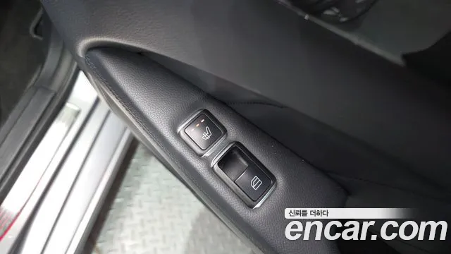 Mercedes-Benz CLS 2013 thumb 8