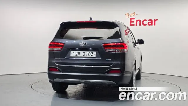 Kia Sorento 2016 thumb 11