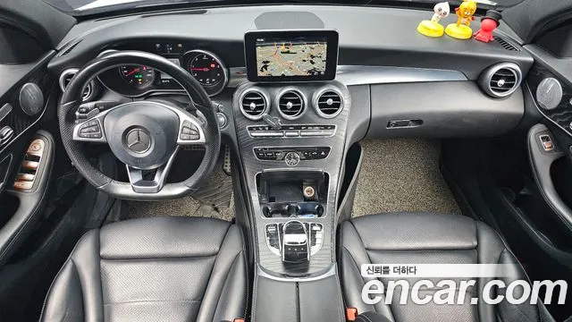 Mercedes-Benz C-Class 2017 thumb 6