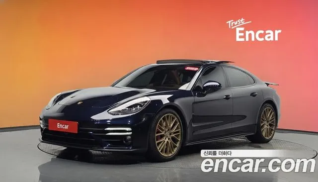 Porsche Panamera 2022 thumb 11