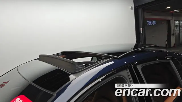 Porsche Panamera 2022 thumb 10