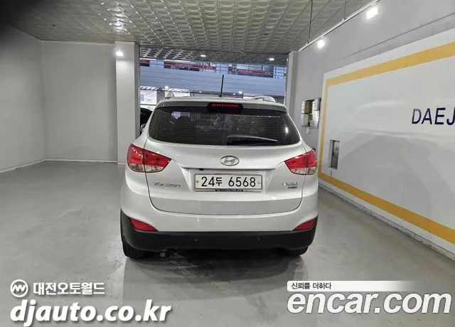 Hyundai Tucson 2012 thumb 11